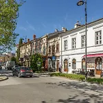 Leo Centar * Crikvenica