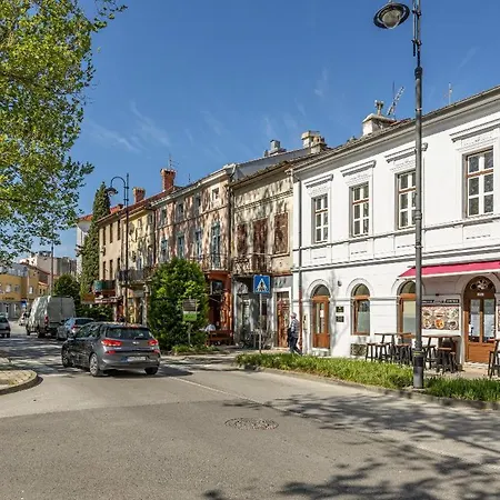 Leo Centar * Crikvenica