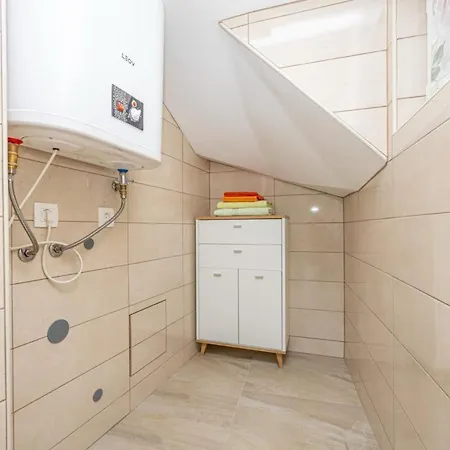 Apartamento Leo Centar