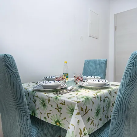 Leo Centar Apartment *